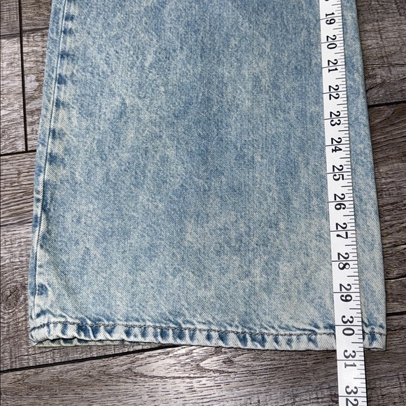 We The Free Palmer Coffed Light Wash Relaxed Jeans - Picture 9 of 14